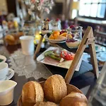 Hotel Heinrichs Winery