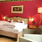 Heinrichs Winery 3* Langenlonsheim
