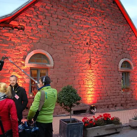 Heinrichs Winery Hotel